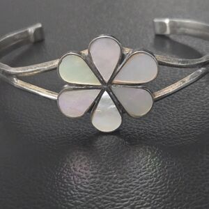 Vintage Silver Mother of Pearl Flower Cuff Bracelet White